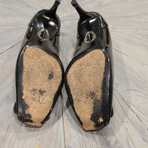 Elie Tahari blk patent leather pumps - Picture 8 of 12